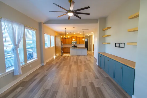 $2,700 | 18610 Parkland Square Place, Cypress, TX 77433