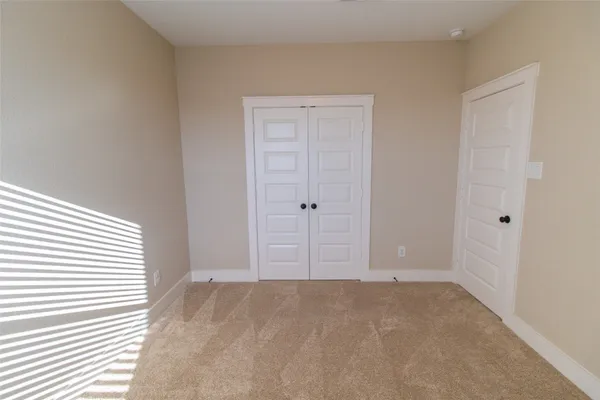 $2,700 | 18610 Parkland Square Place, Cypress, TX 77433