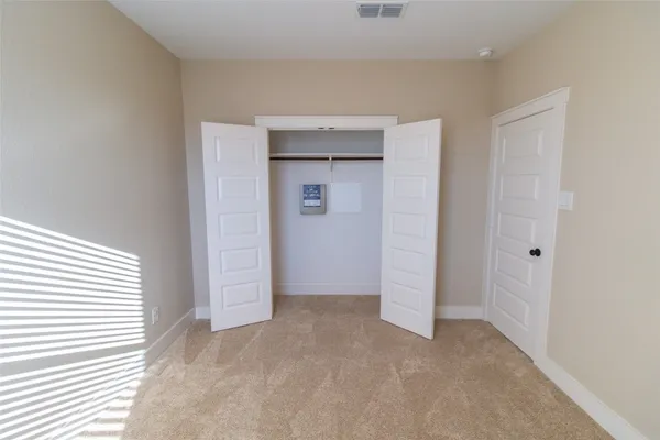 $2,700 | 18610 Parkland Square Place, Cypress, TX 77433