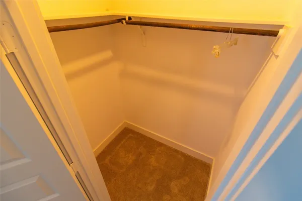 $2,700 | 18610 Parkland Square Place, Cypress, TX 77433