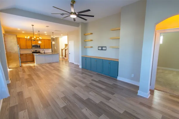 $2,700 | 18610 Parkland Square Place, Cypress, TX 77433