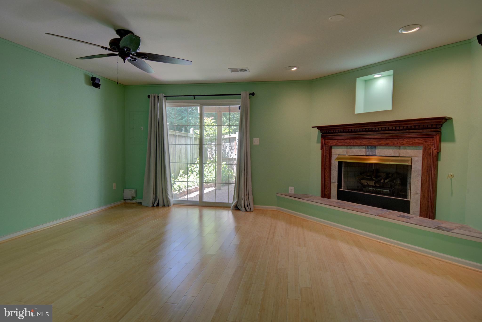 11432 Heritage Commons Way Reston, VA 20194 - Photo 14 of 16