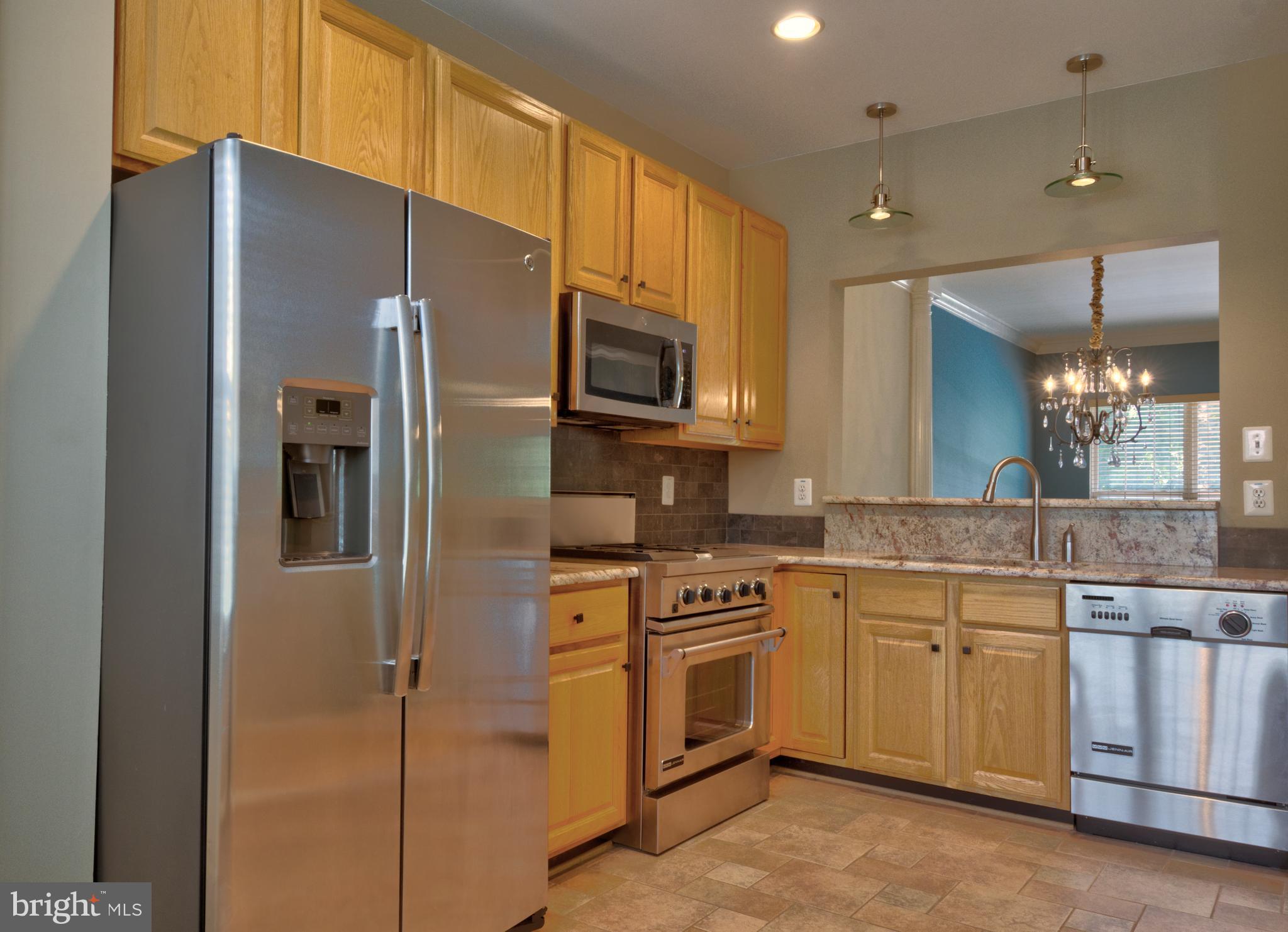 11432 Heritage Commons Way Reston, VA 20194 - Photo 3 of 16