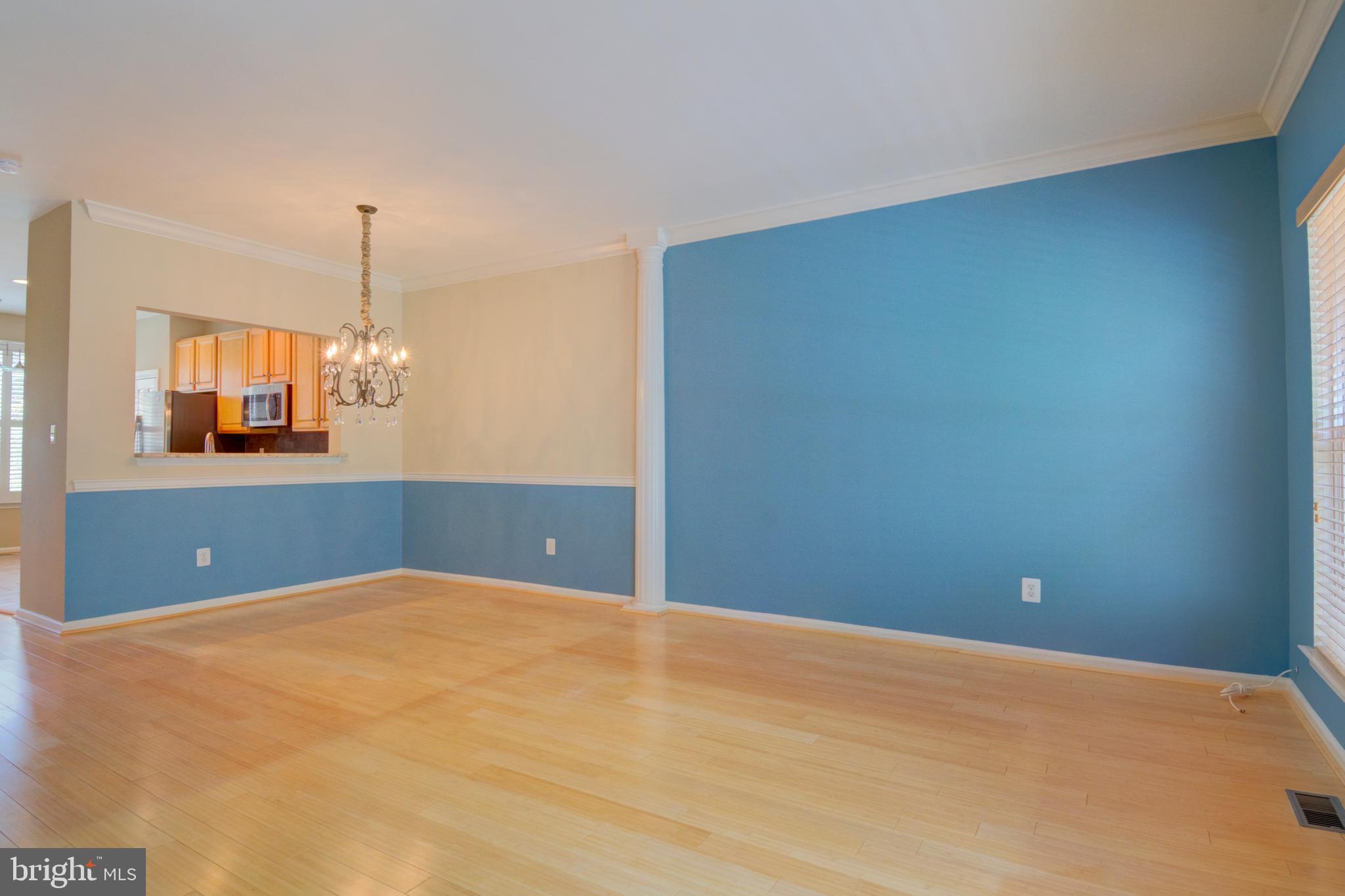 11432 Heritage Commons Way Reston, VA 20194 - Photo 5 of 16