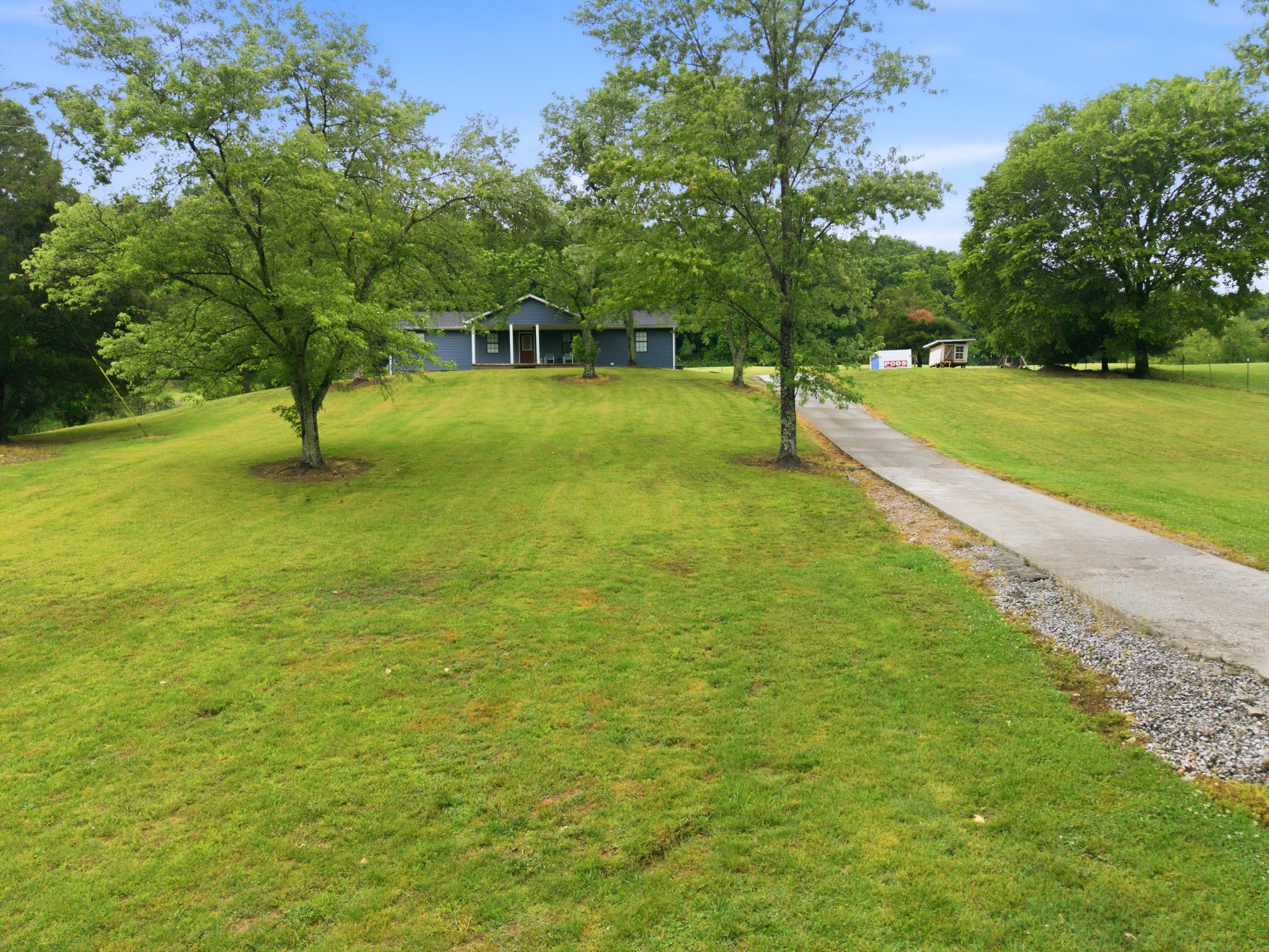 615 Rogues Fork Road Bethpage, TN 37022 - Photo 32 of 53