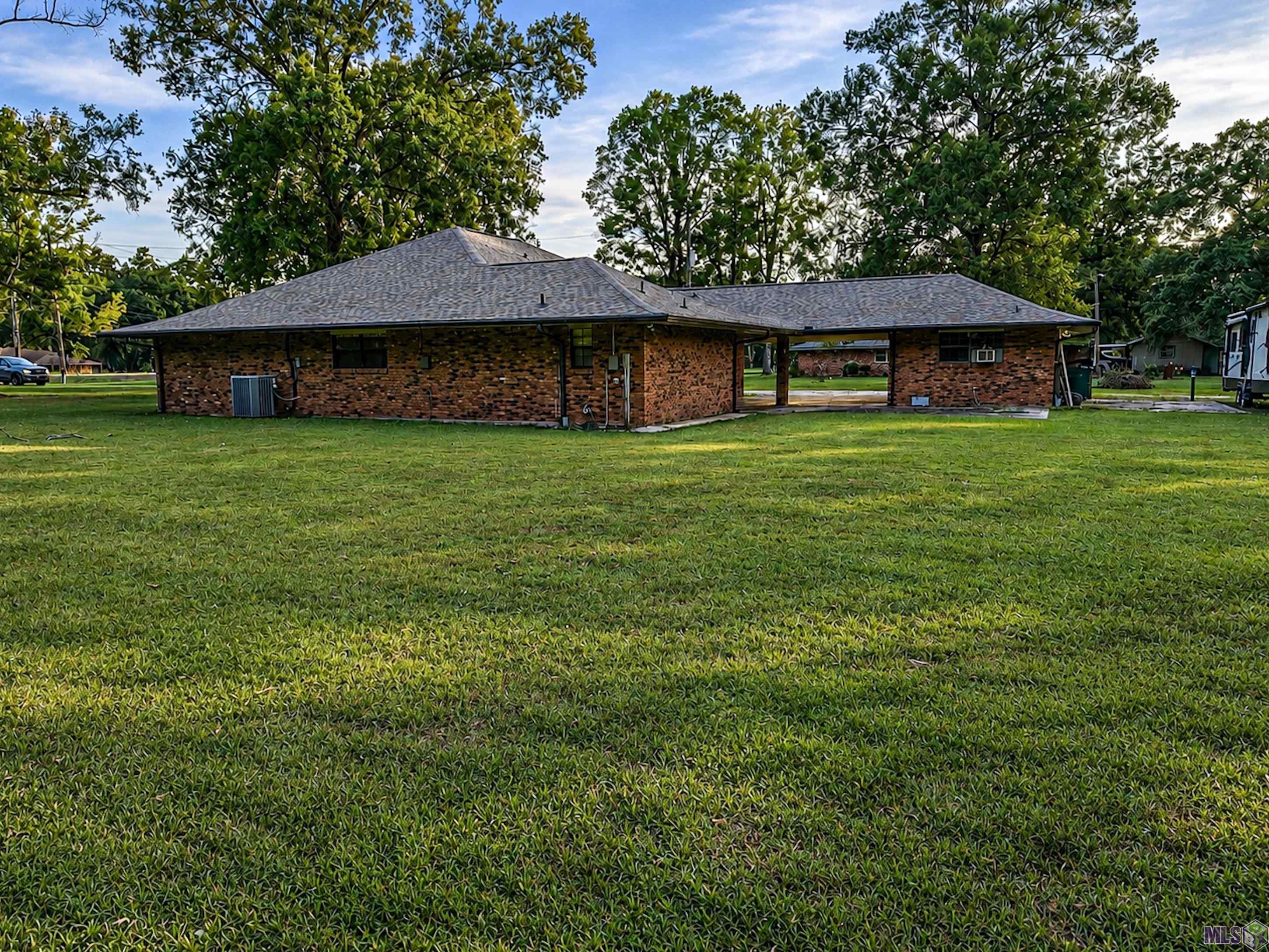9255 Arnold Road Denham Springs, LA 70726 - Photo 44 of 57 Gallery Image 44
