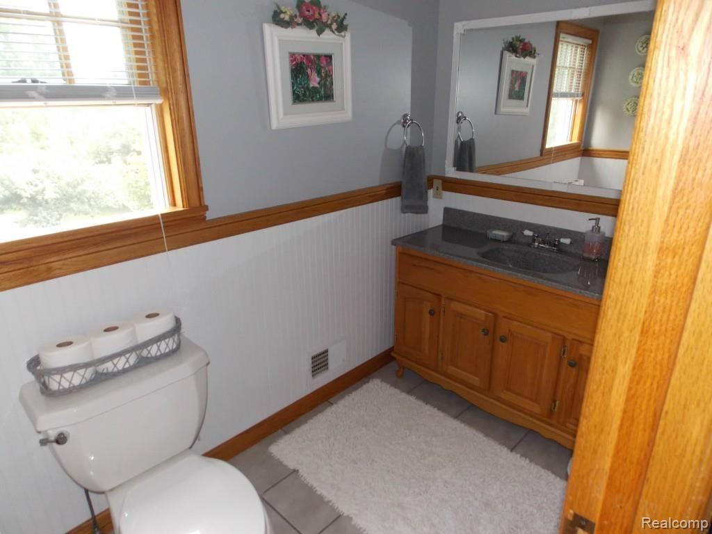 2974 Hannan Road Imlay City, MI 48444 - Photo 27 of 45 Guest Bath.jpg