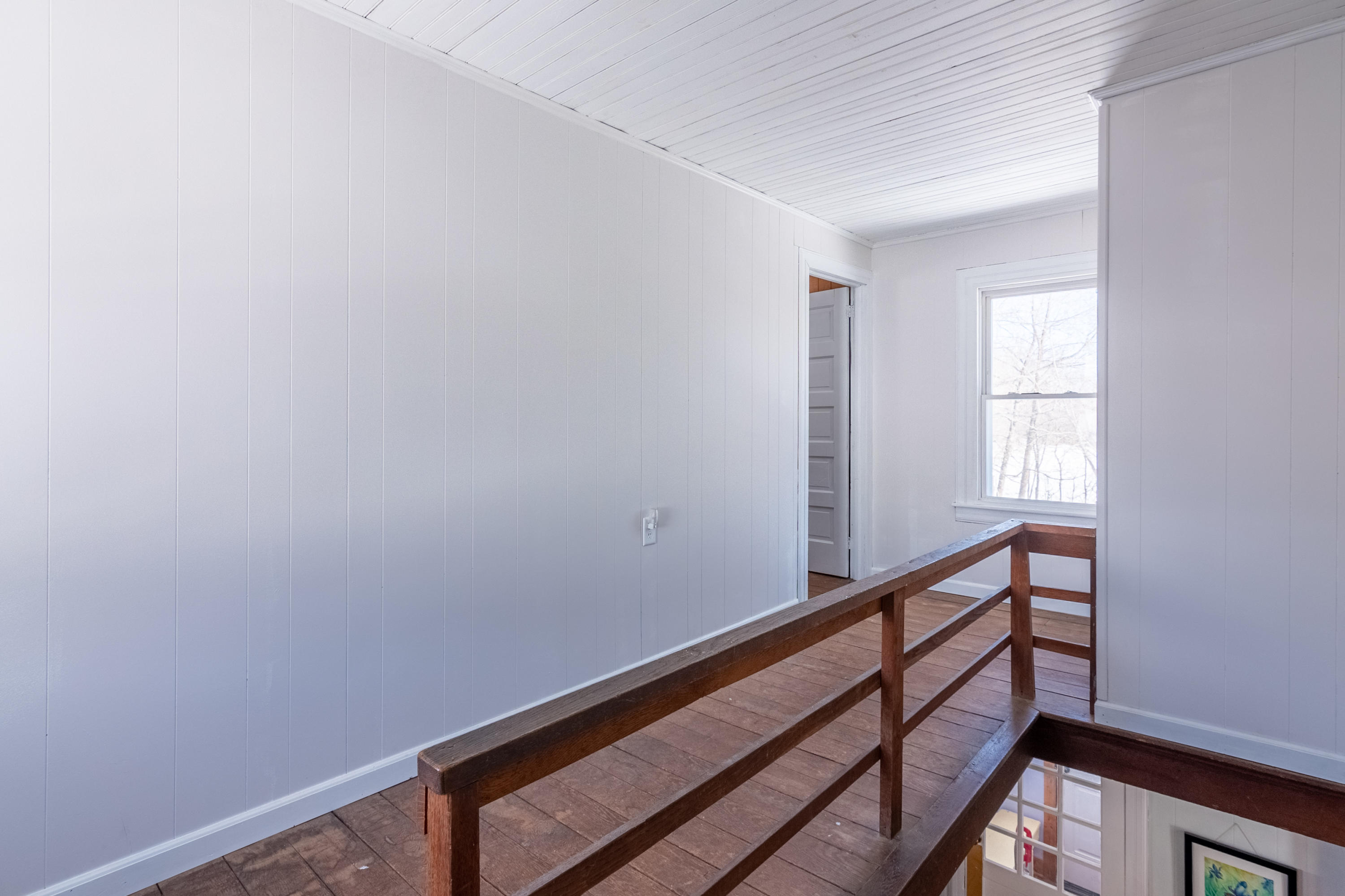 1696 Conner Grove Road Southwest Willis, VA 24380 - Photo 27 of 41 a view of entryway with window