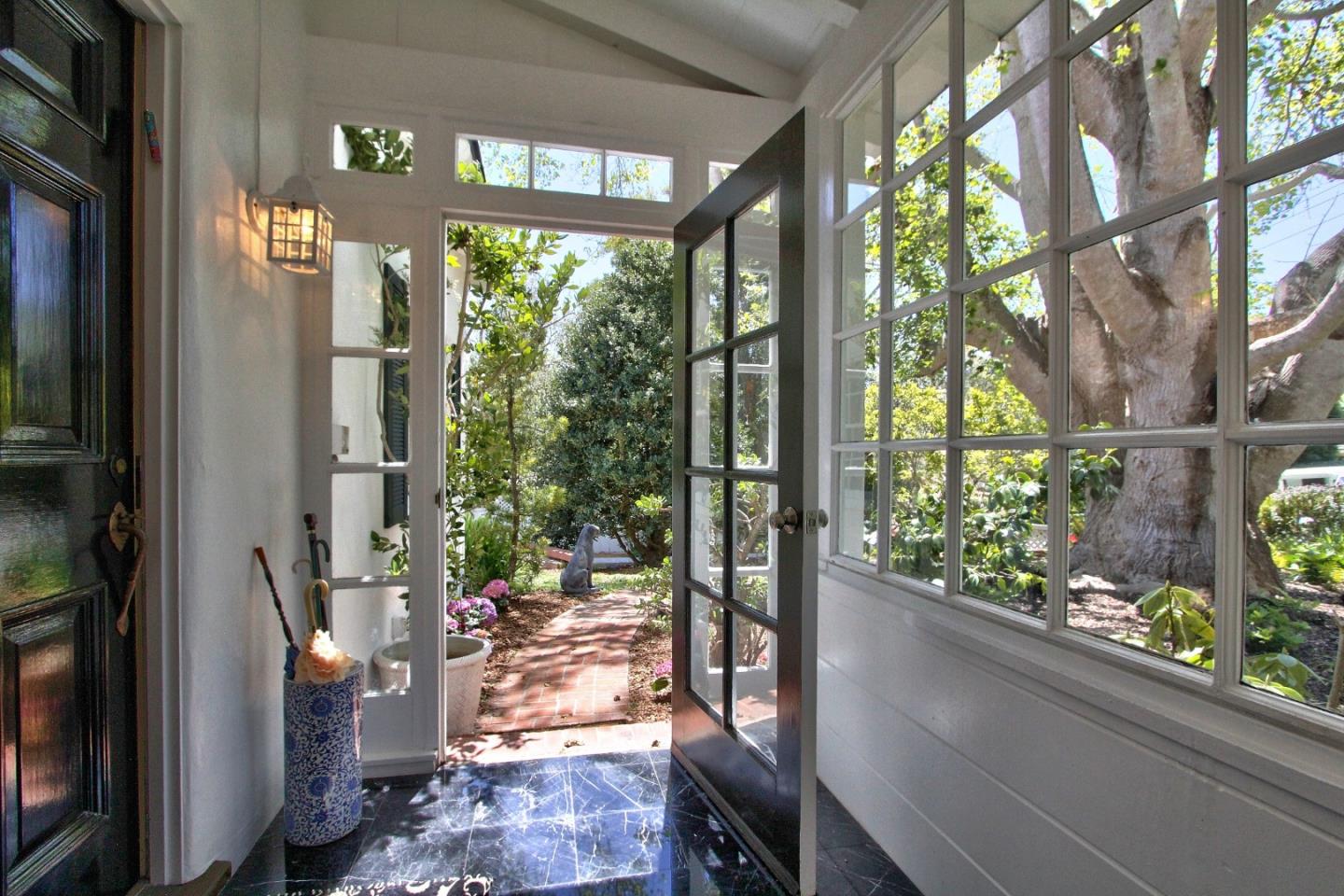 25247 Hatton Road Carmel, CA 93923 - Photo 3 of 33 Gallery Image 3
