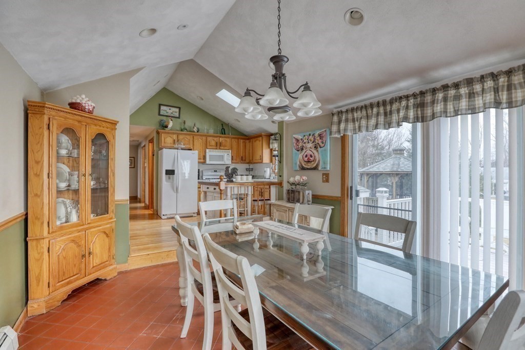 8 Hayden Road Billerica, MA 01862 - Photo 4 of 27 Gallery Image 4