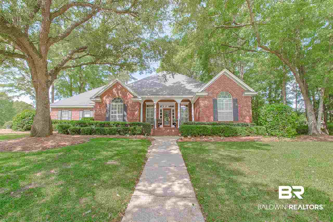 8792 Pine Run Daphne, AL 36527 - Photo 3 of 40 Front Yard View