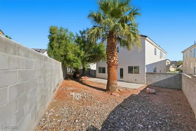 $2,250 | 4365 Desert Dancer Way, Las Vegas, NV 89147
