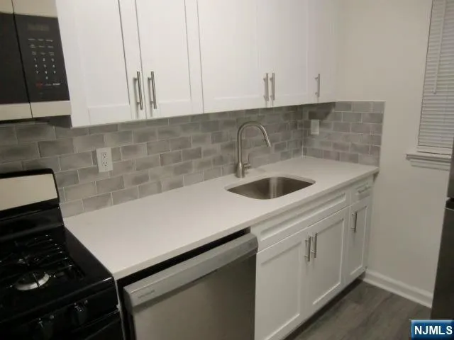 $1,775 | 482 Broad Avenue, Unit 2, Leonia, NJ 07605