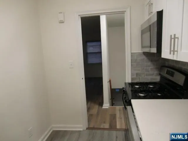 $1,775 | 482 Broad Avenue, Unit 2, Leonia, NJ 07605