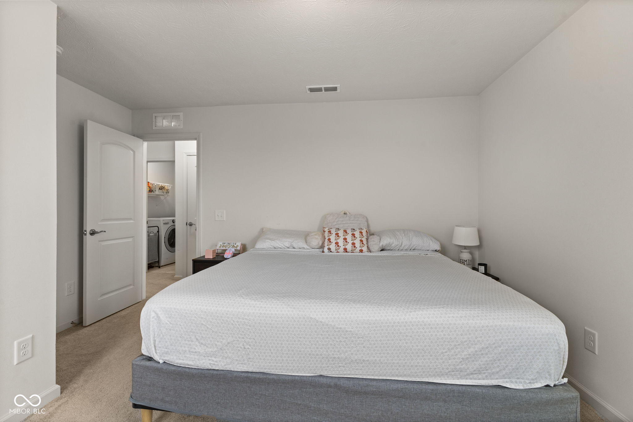 1398 Sarah Way Avon, IN 46123 - Photo 24 of 42