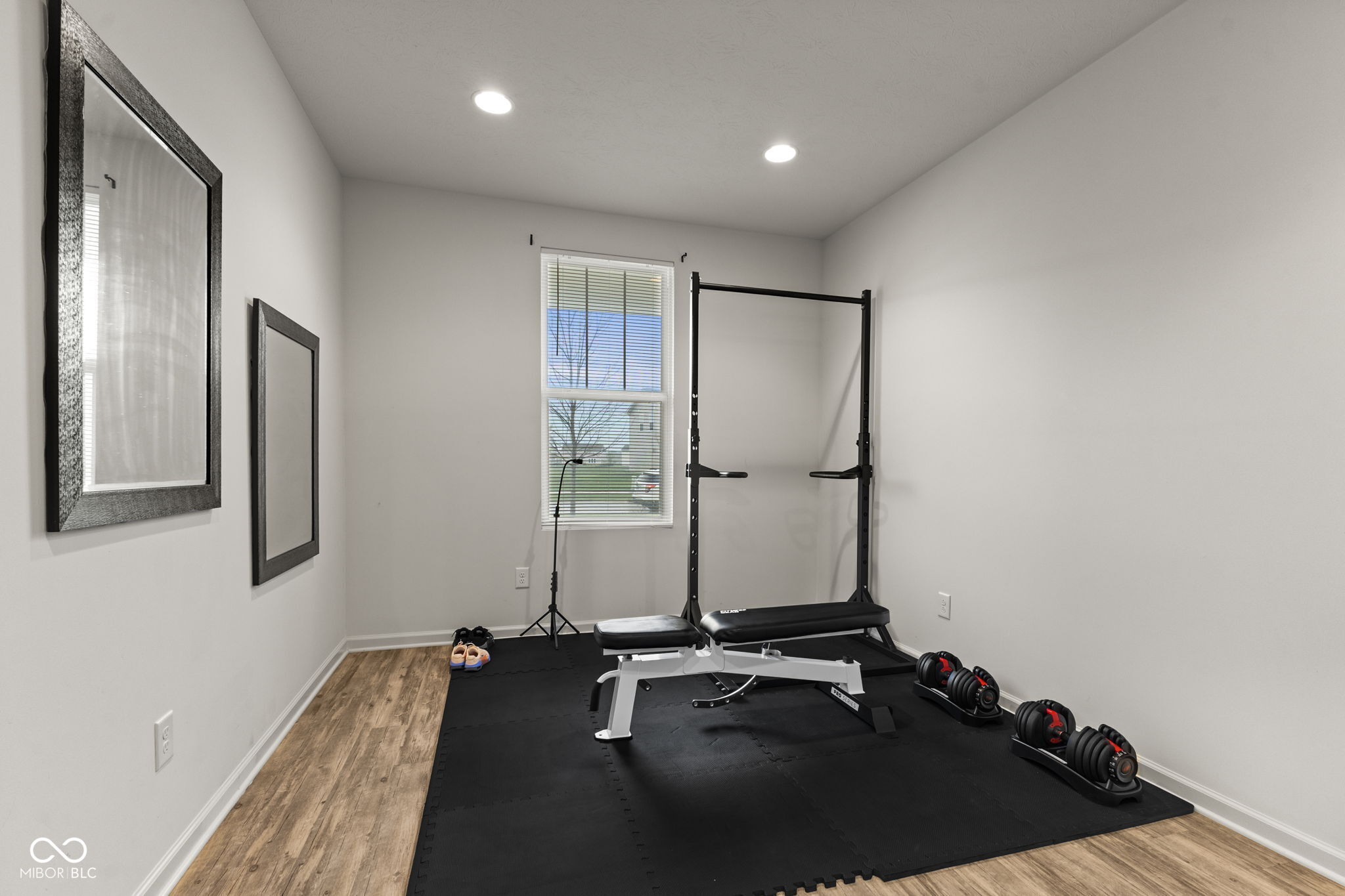 1398 Sarah Way Avon, IN 46123 - Photo 4 of 42