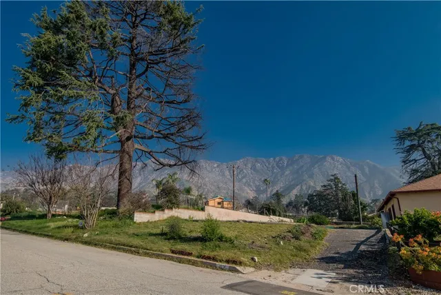 $575,000 | 2820 Mount Curve Avenue East, Altadena, CA 91001