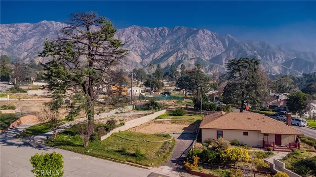 $575,000 | 2820 Mount Curve Avenue East, Altadena, CA 91001