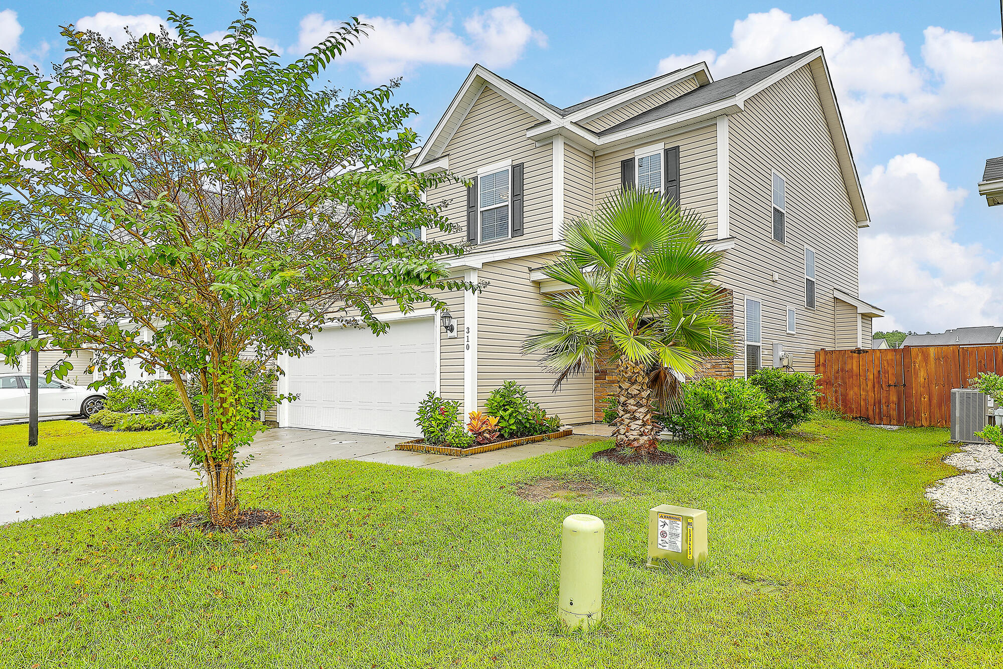 310 Saucer Road Summerville, SC 29486 - Photo 9 of 37 1R3A6426_27_28_29_30_31_32