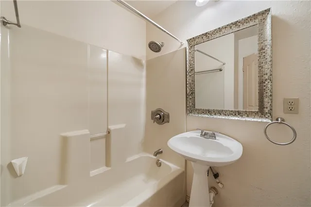 $496,000 | 533 Carmel Drive, Sandia, TX 78383