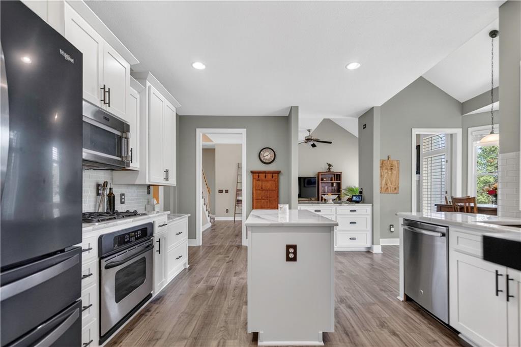 18224 153rd Street Basehor, KS 66007 - Photo 18 of 65