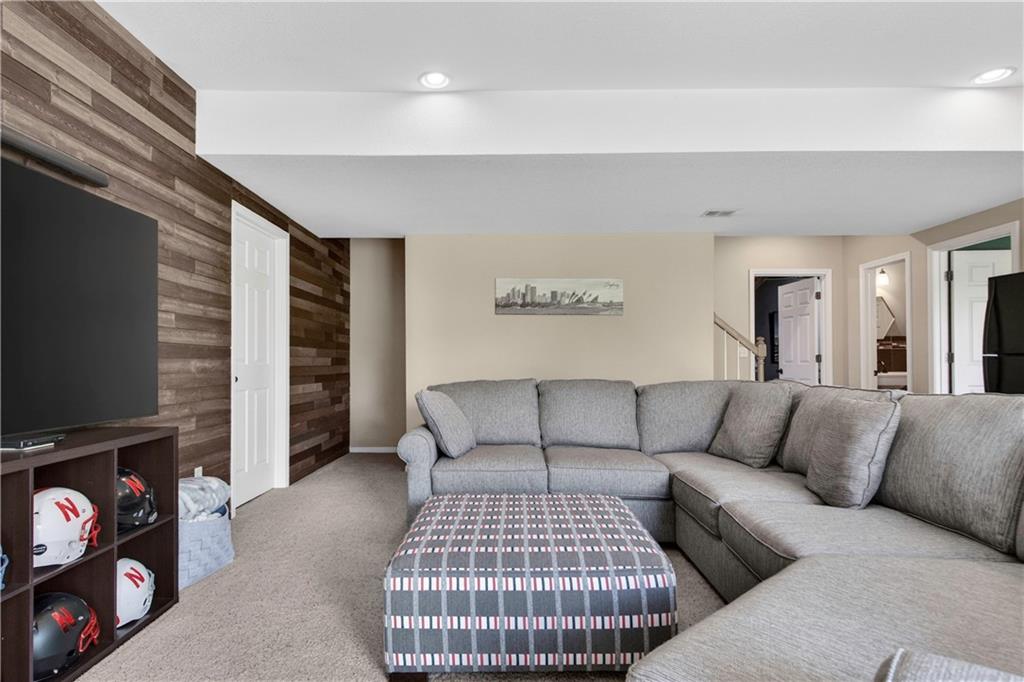 18224 153rd Street Basehor, KS 66007 - Photo 43 of 65