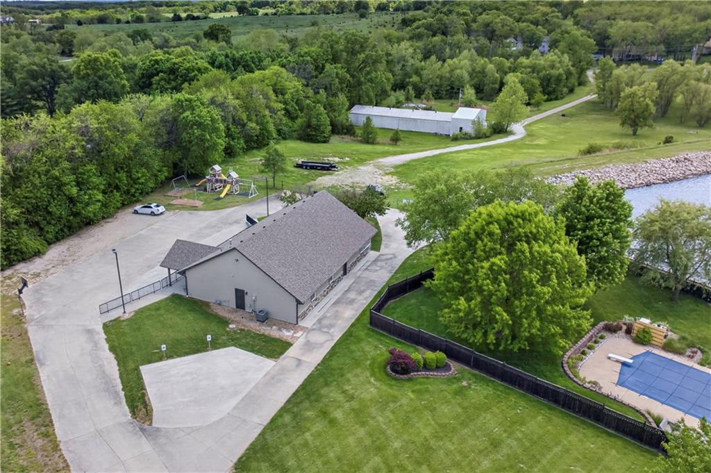 18224 153rd Street Basehor, KS 66007 - Photo 63 of 65