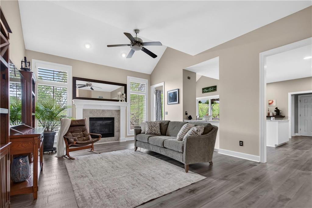 18224 153rd Street Basehor, KS 66007 - Photo 8 of 65