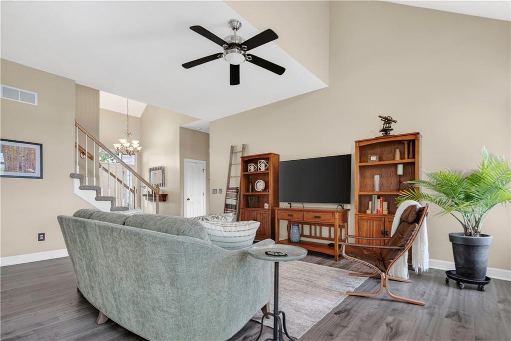 18224 153rd Street Basehor, KS 66007 - Photo 10 of 65