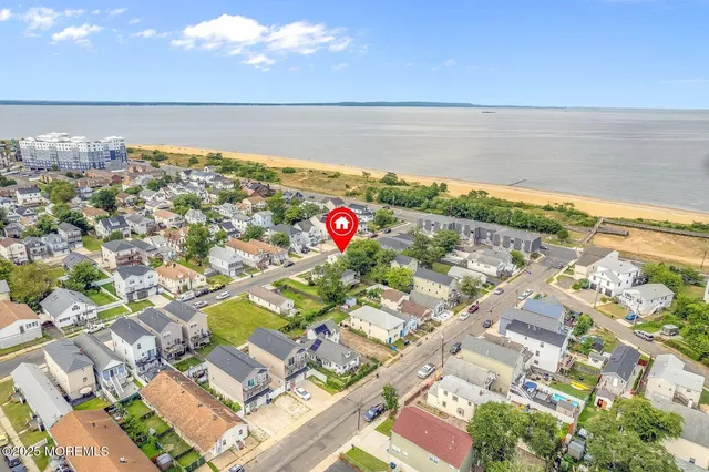 $489,000 | 16 Bayview Avenue, Keansburg, NJ 07734