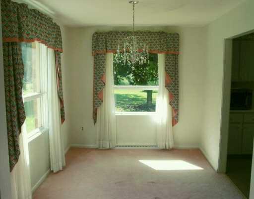 109 Meadowbrook Road Renfrew, PA 16053 - Photo 3 of 8