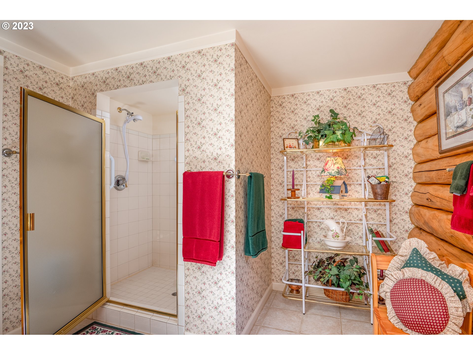 12212 East Mapleton Road Mapleton, OR 97453 - Photo 19 of 48 Bathroom