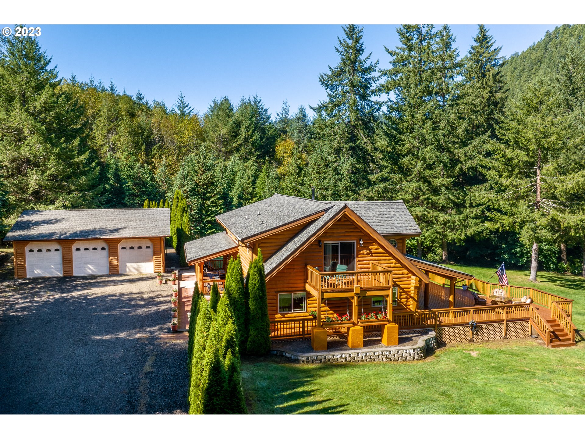 12212 East Mapleton Road Mapleton, OR 97453 - Photo 2 of 48