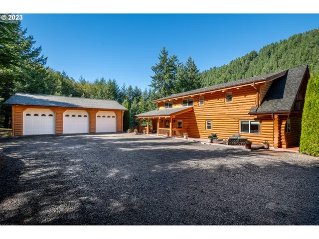 $1,599,997 | 12212 East Mapleton Road, Mapleton, OR 97453