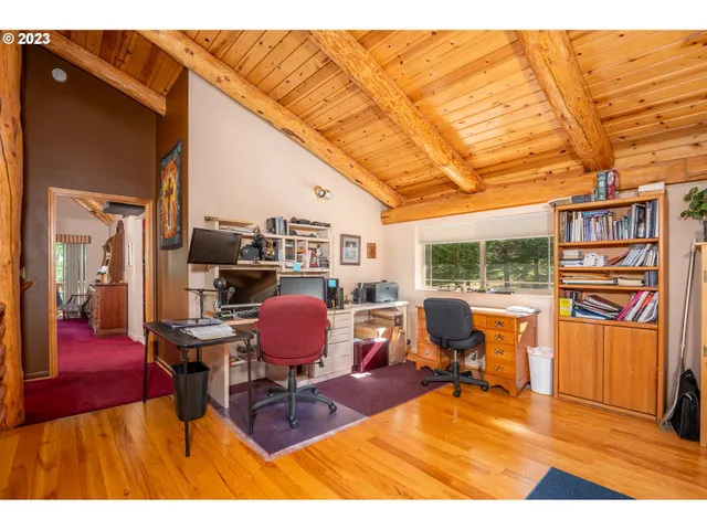 $1,599,997 | 12212 East Mapleton Road, Mapleton, OR 97453