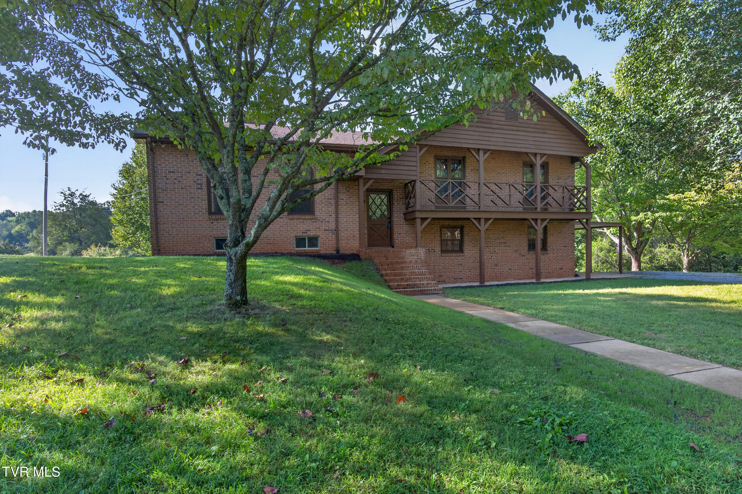 545 Johnson Road Greeneville, TN 37743 - Photo 9 of 104 DSC03716