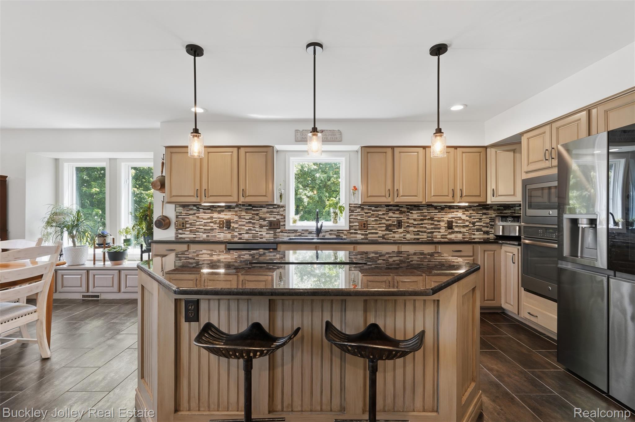 6132 West Lange Road Howell, MI 48843 - Photo 4 of 50