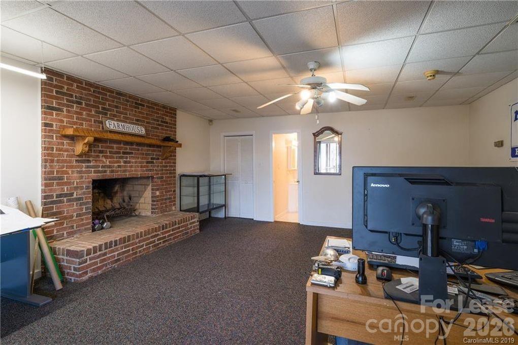 8502 Pine Lake Road Denver, NC 28037 - Photo 5 of 10 Gallery Image 5