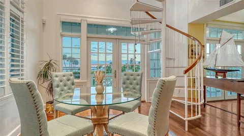 $1,249,990 | 31 Island Court, Terra Ceia, FL 34250