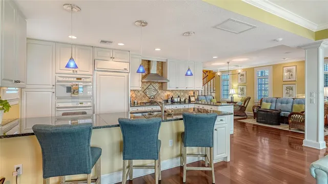 $1,249,990 | 31 Island Court, Terra Ceia, FL 34250