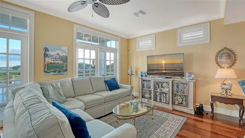 $1,249,990 | 31 Island Court, Terra Ceia, FL 34250