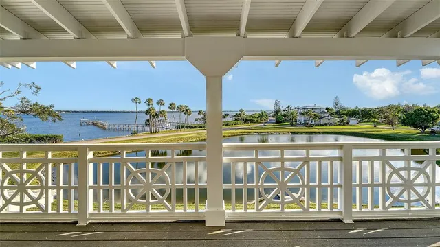 $1,249,990 | 31 Island Court, Terra Ceia, FL 34250