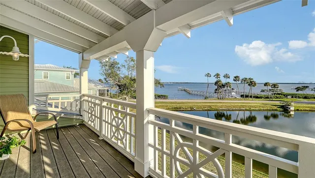 $1,249,990 | 31 Island Court, Terra Ceia, FL 34250