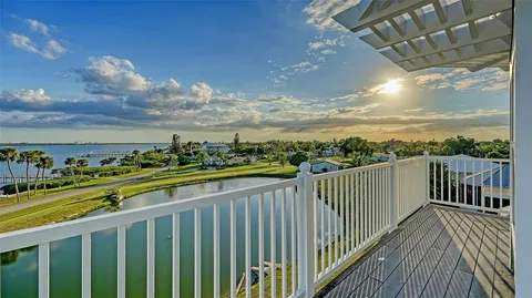$1,249,990 | 31 Island Court, Terra Ceia, FL 34250