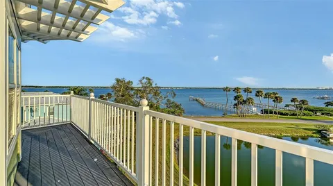 $1,249,990 | 31 Island Court, Terra Ceia, FL 34250