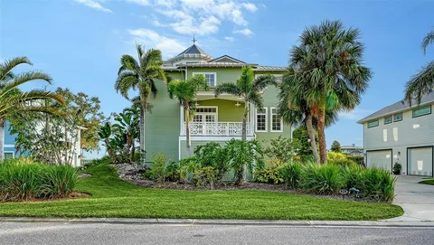 $1,249,990 | 31 Island Court, Terra Ceia, FL 34250
