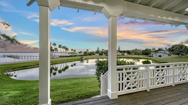 $1,249,990 | 31 Island Court, Terra Ceia, FL 34250