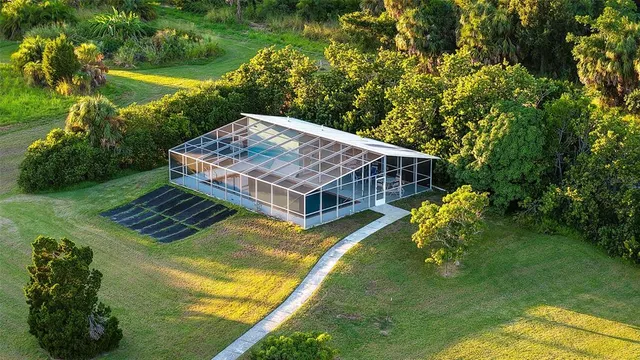 $1,249,990 | 31 Island Court, Terra Ceia, FL 34250