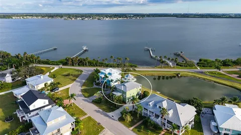 $1,224,990 | 31 Island Court, Terra Ceia, FL 34250