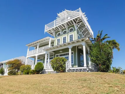 $1,224,990 | 31 Island Court, Terra Ceia, FL 34250